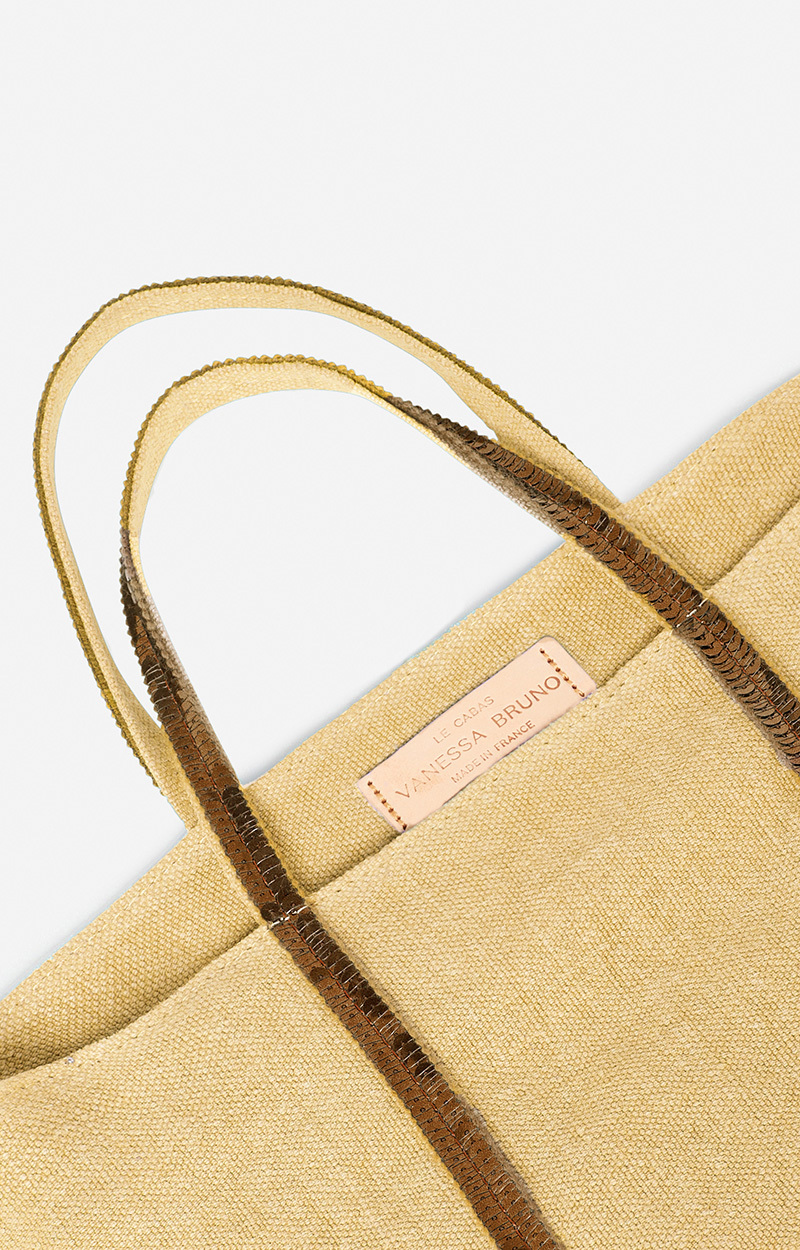 Vanessa Bruno Sequin Detail Shoulder Bag In Nude