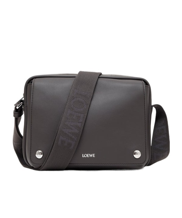 Loewe Medium Zip Messenger Bag In Black
