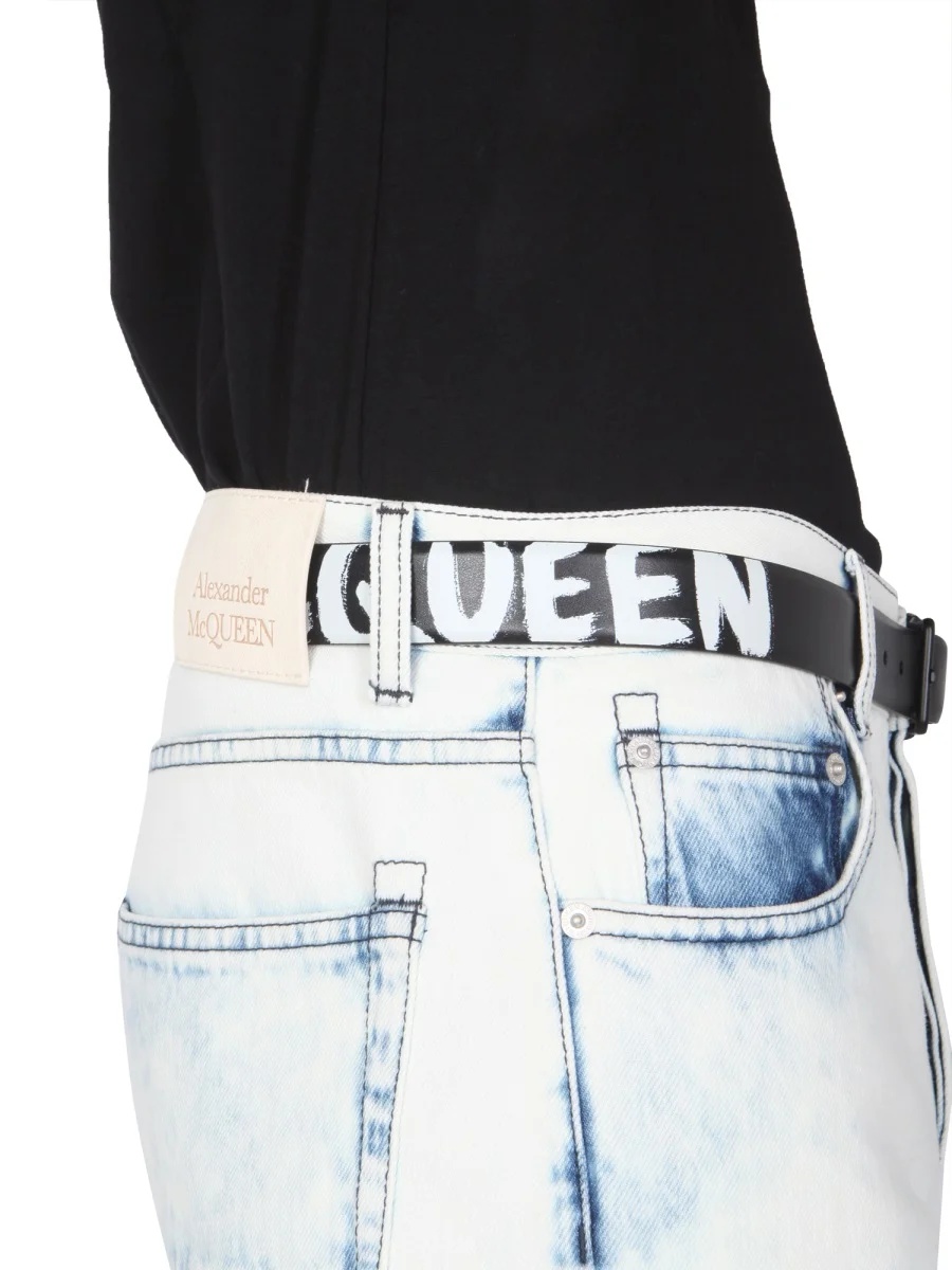Alexander Mcqueen Logo Paint Print Belt In Black