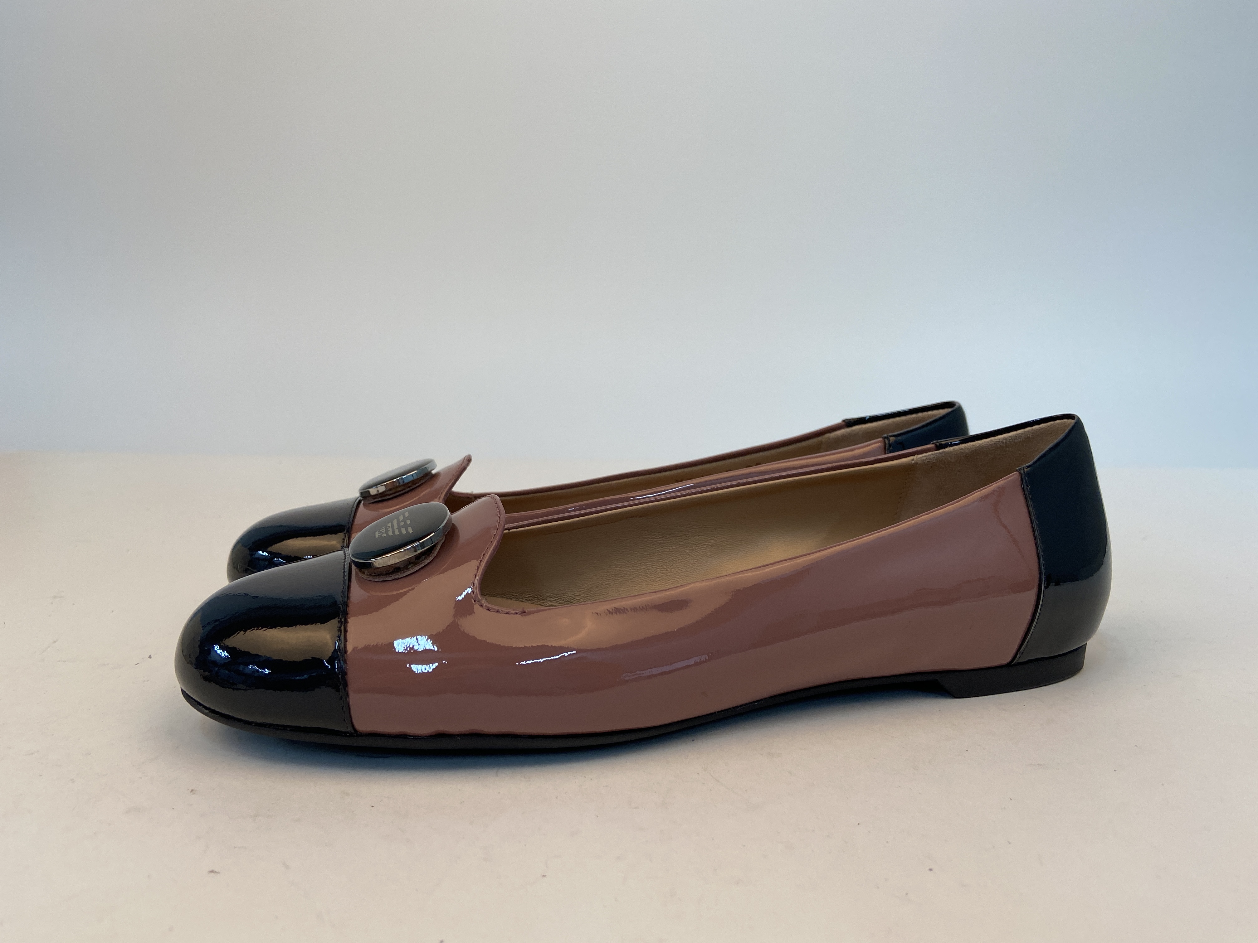 Emporio Armani Logo Flat Shoes In Brown