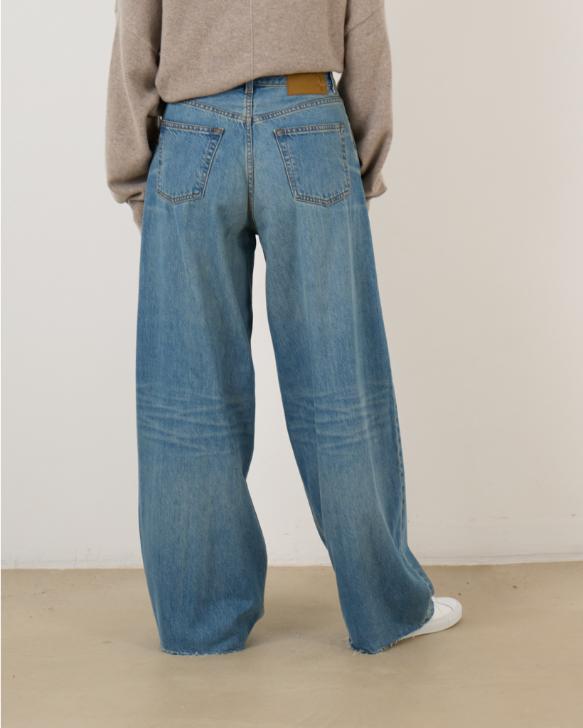 Haikure Tencel Candy Belt Loops Pleated Trousers In Gray