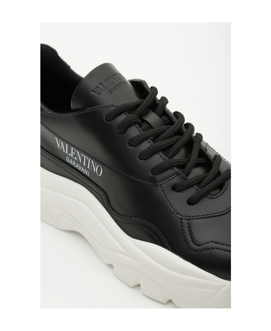 Valentino Go Logo Sneakers In Black