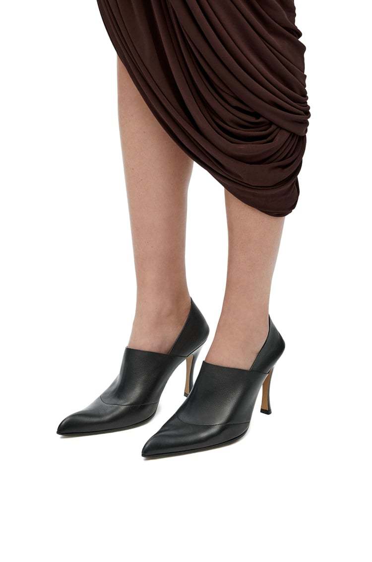 Loewe Leather Comic Folded Pumps 90 In Black
