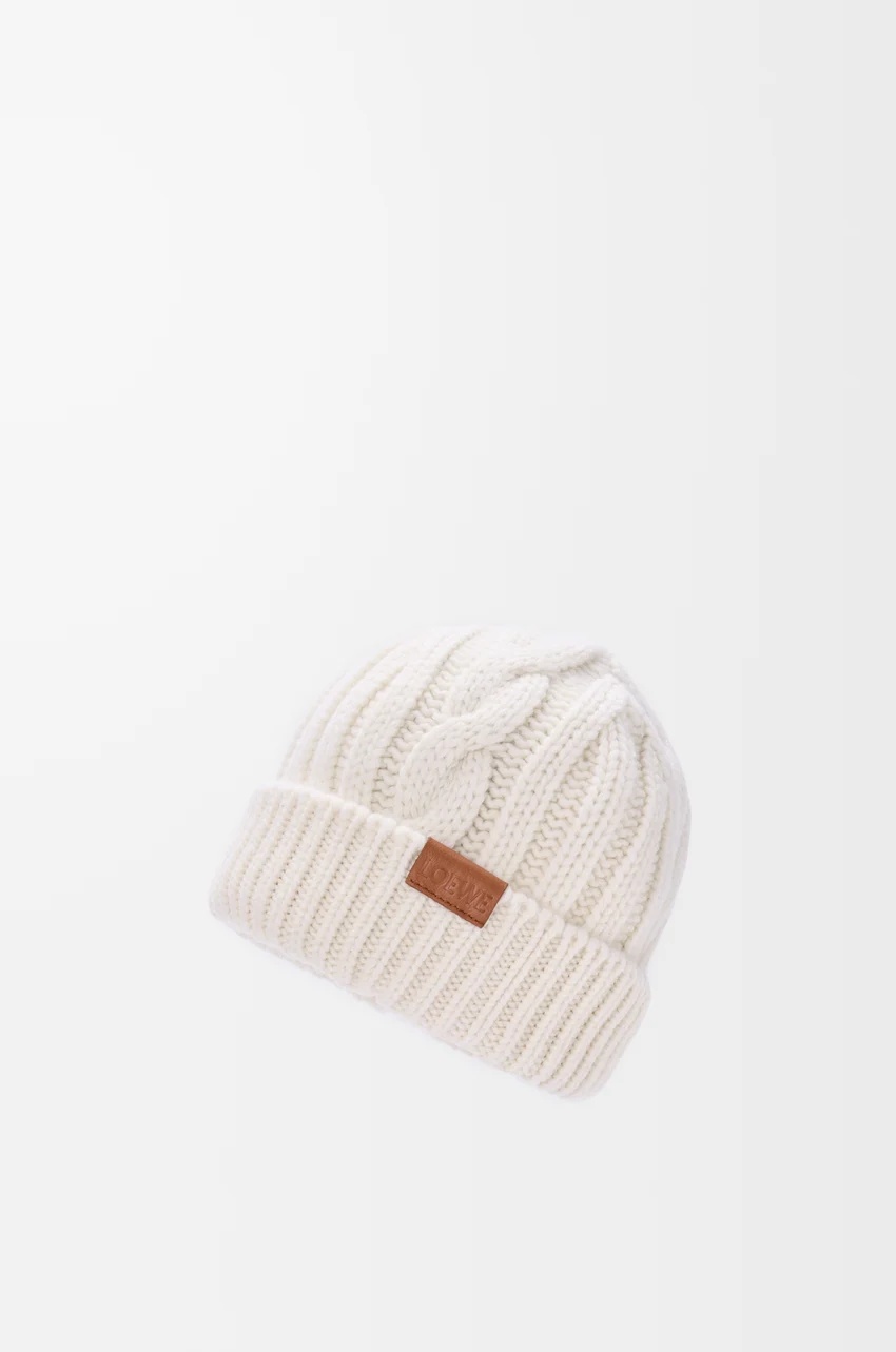 Loewe Beanie In Wool In White