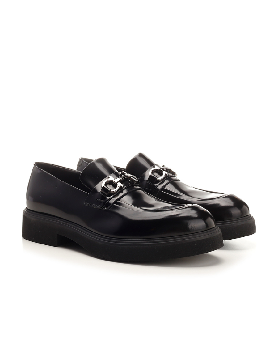 Ferragamo Salvatore  Gancini Plaque Loafers In Black