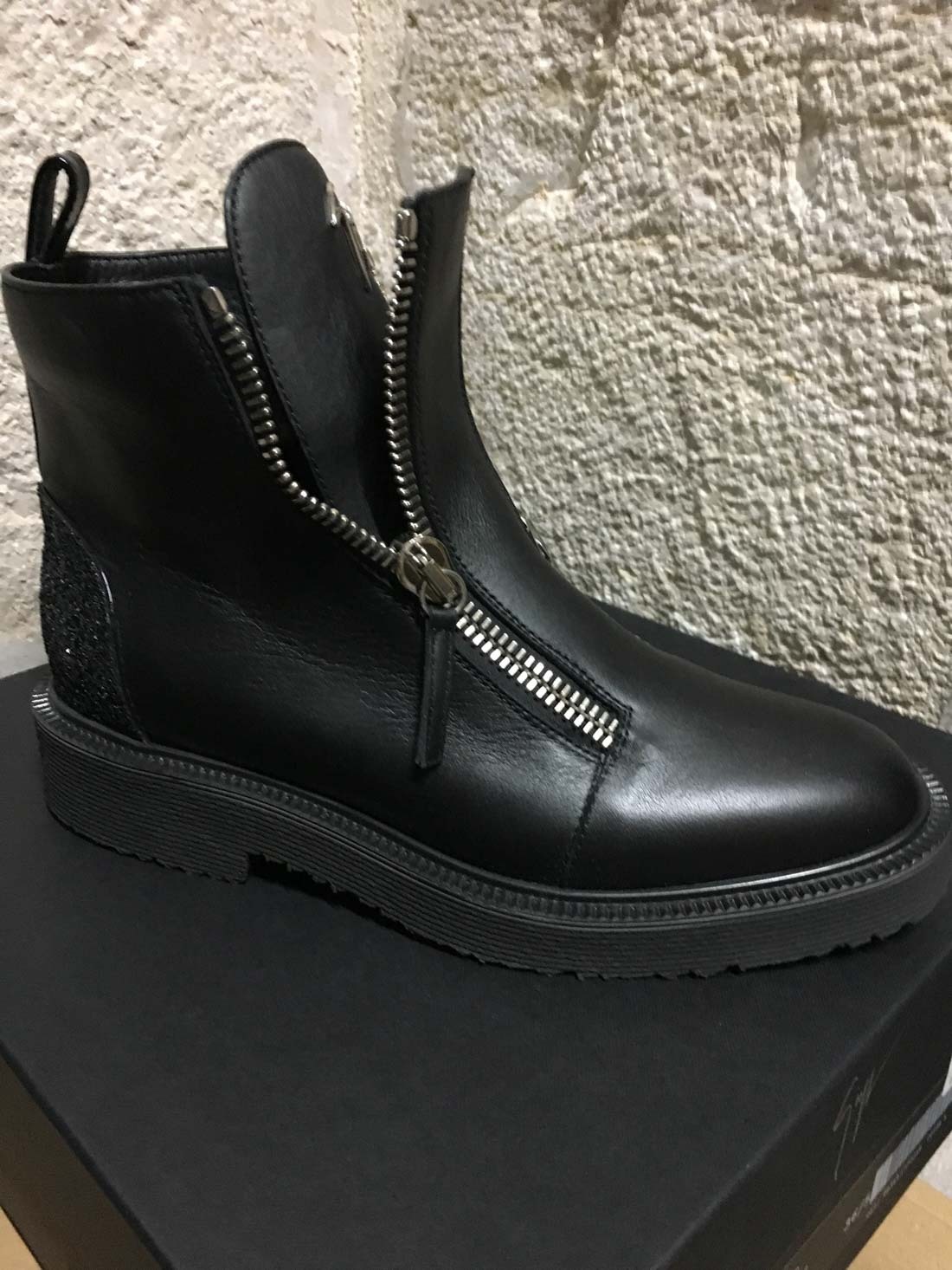 Giuseppe Zanotti Kat Glitter Panel Boots In Black