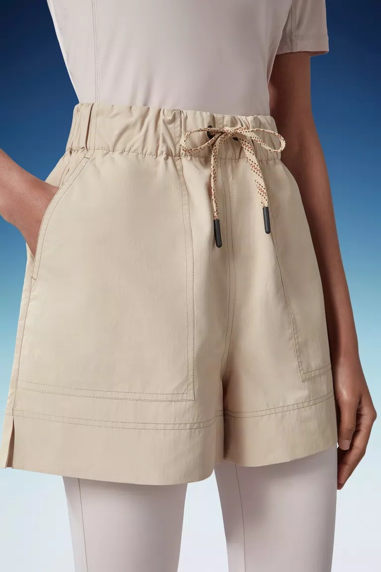 Moncler Technical Froissé Shorts Beige In Nude