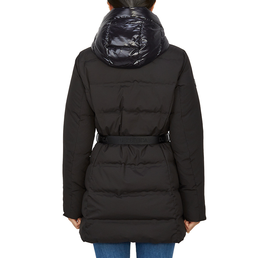 Duvetica Long-sleeved Hooded Down Jacket In Black