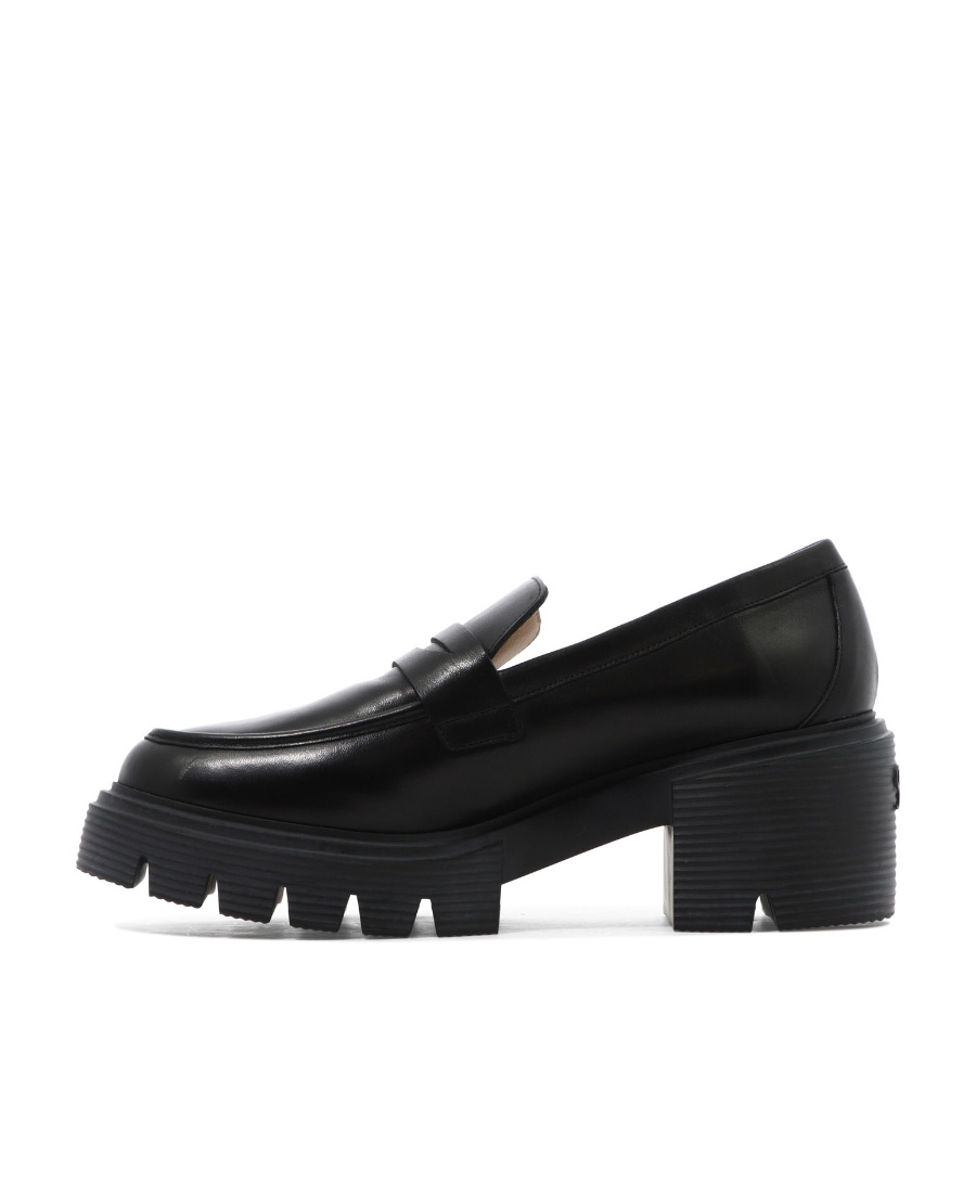 Stuart Weitzman Round-headed Love Shoes In Black