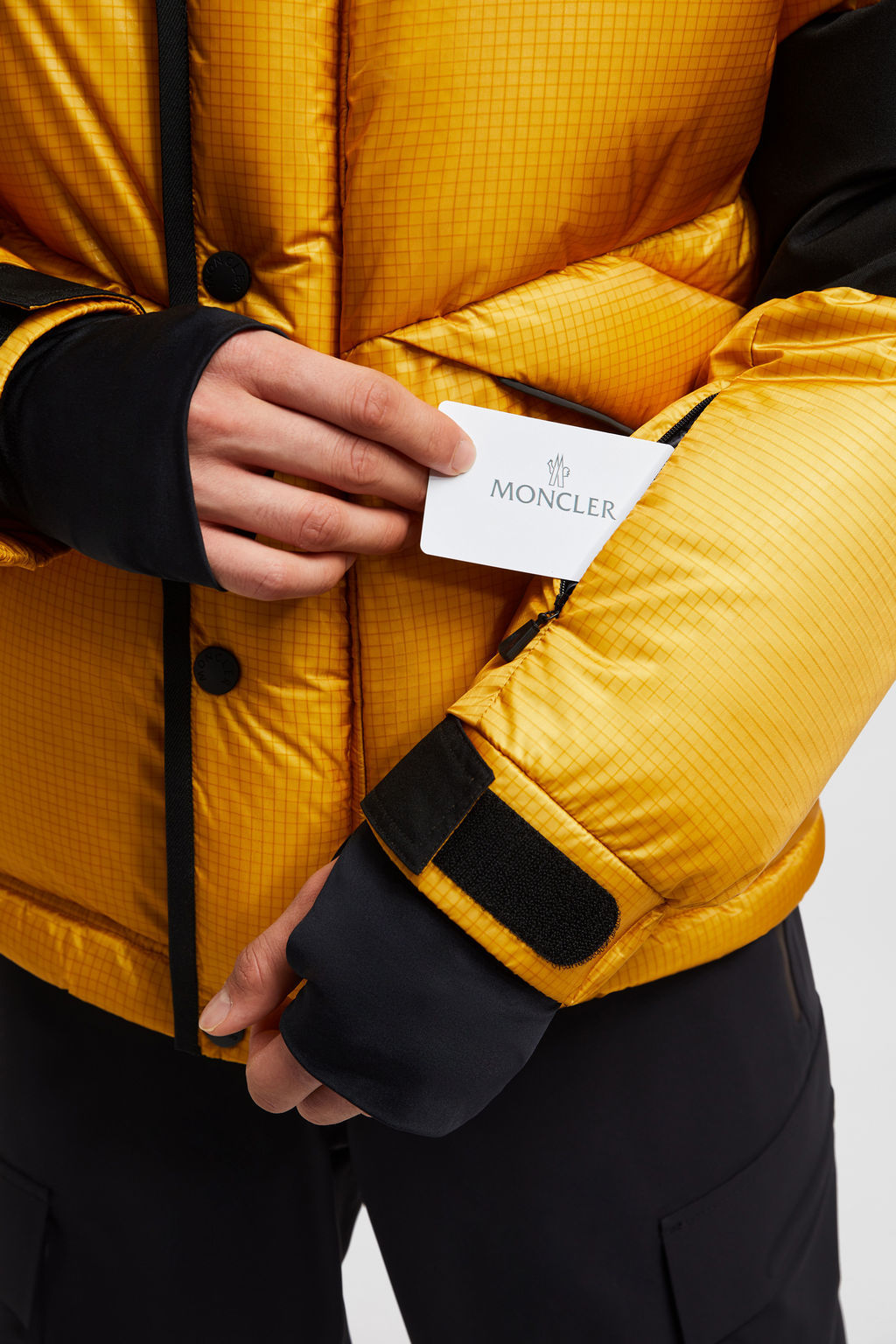 Moncler Albiez Ski Jacket In Yellow