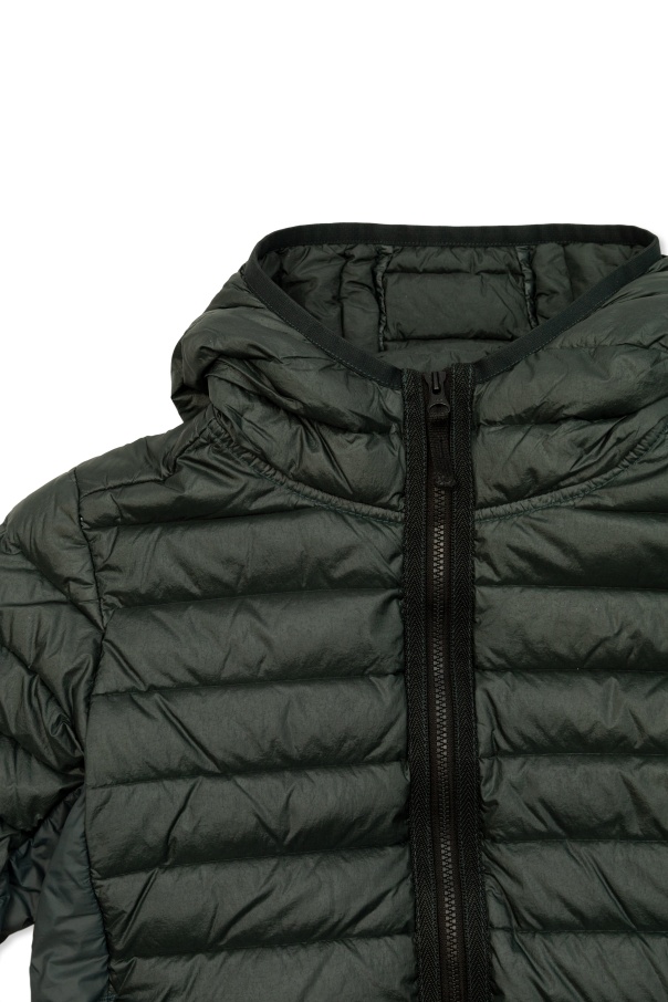 Stone Island Logo-patch Hooded Quilted Jacket In Green