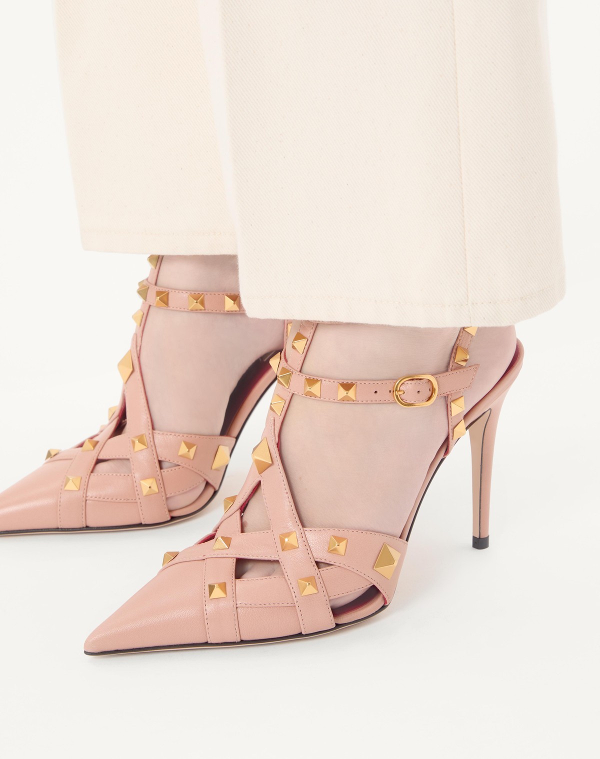 Valentino Pointed High Heels In Pink