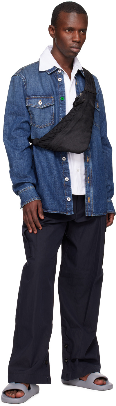 Bottega Veneta Zippered Chest Bag In Black