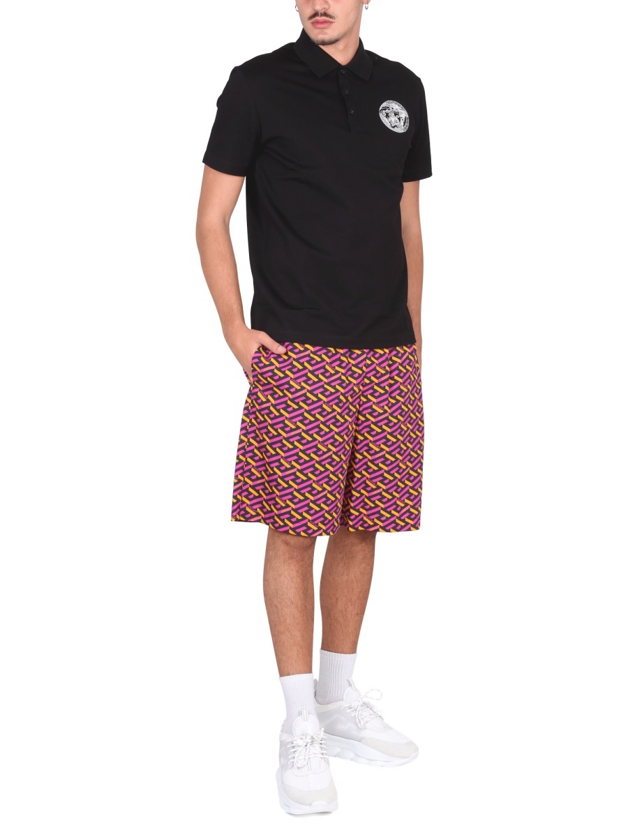 Versace Printed Shorts Featuring Elastic Waistband In Pink