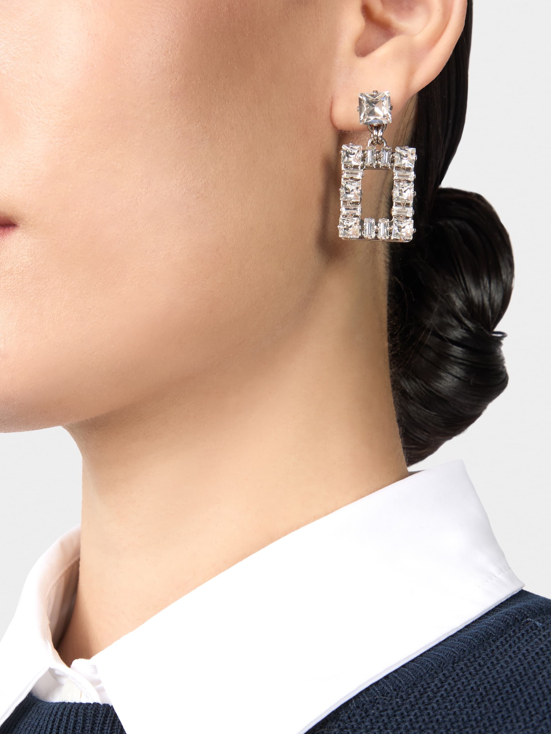 Roger Vivier Crystal Pendant Earrings In White