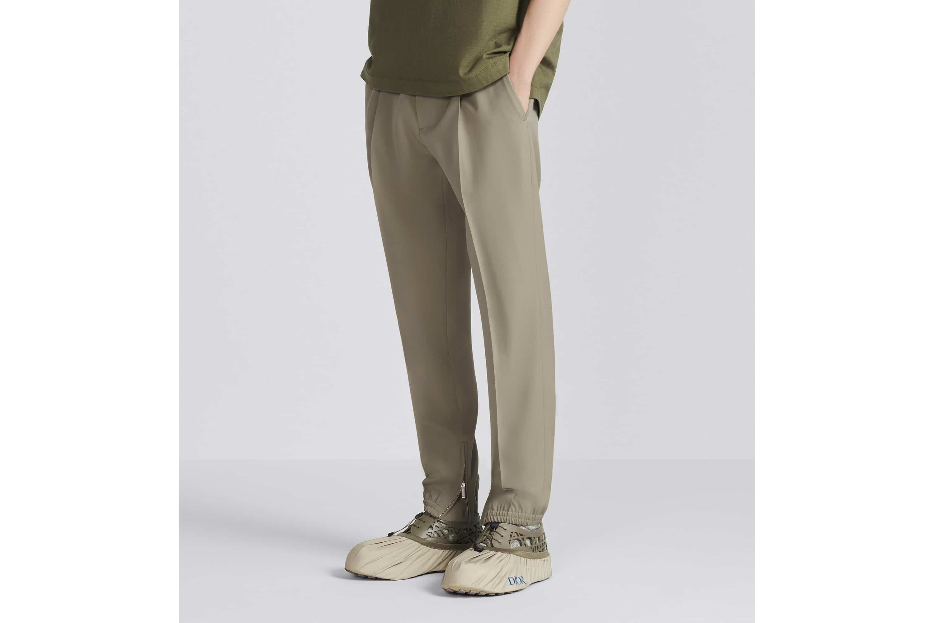 Dior Logo Sweatpants In Nude