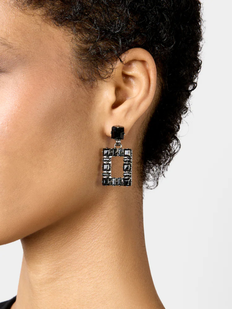Roger Vivier Très Vivier Earrings In Black