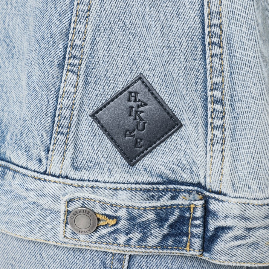 Haikure Button-down Long-sleeved Denim Jacket In Blue