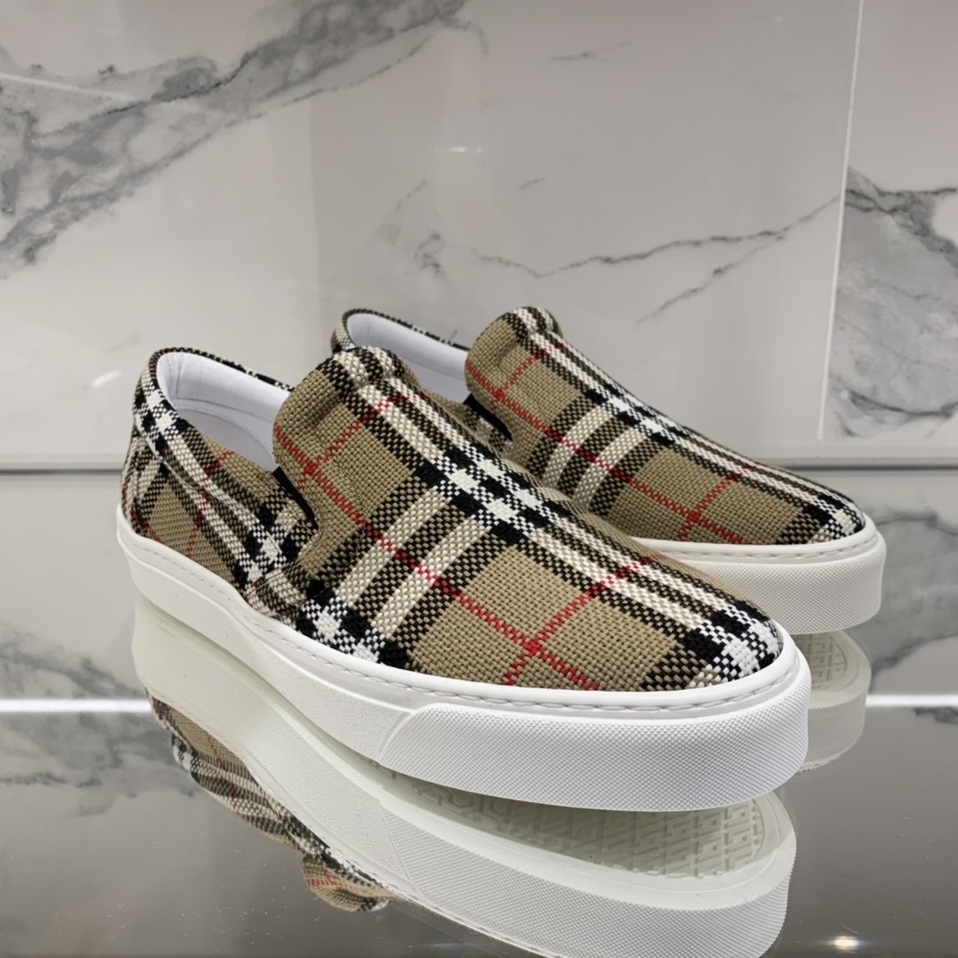 Burberry Vintage Check Slip-on Sneakers In Brown