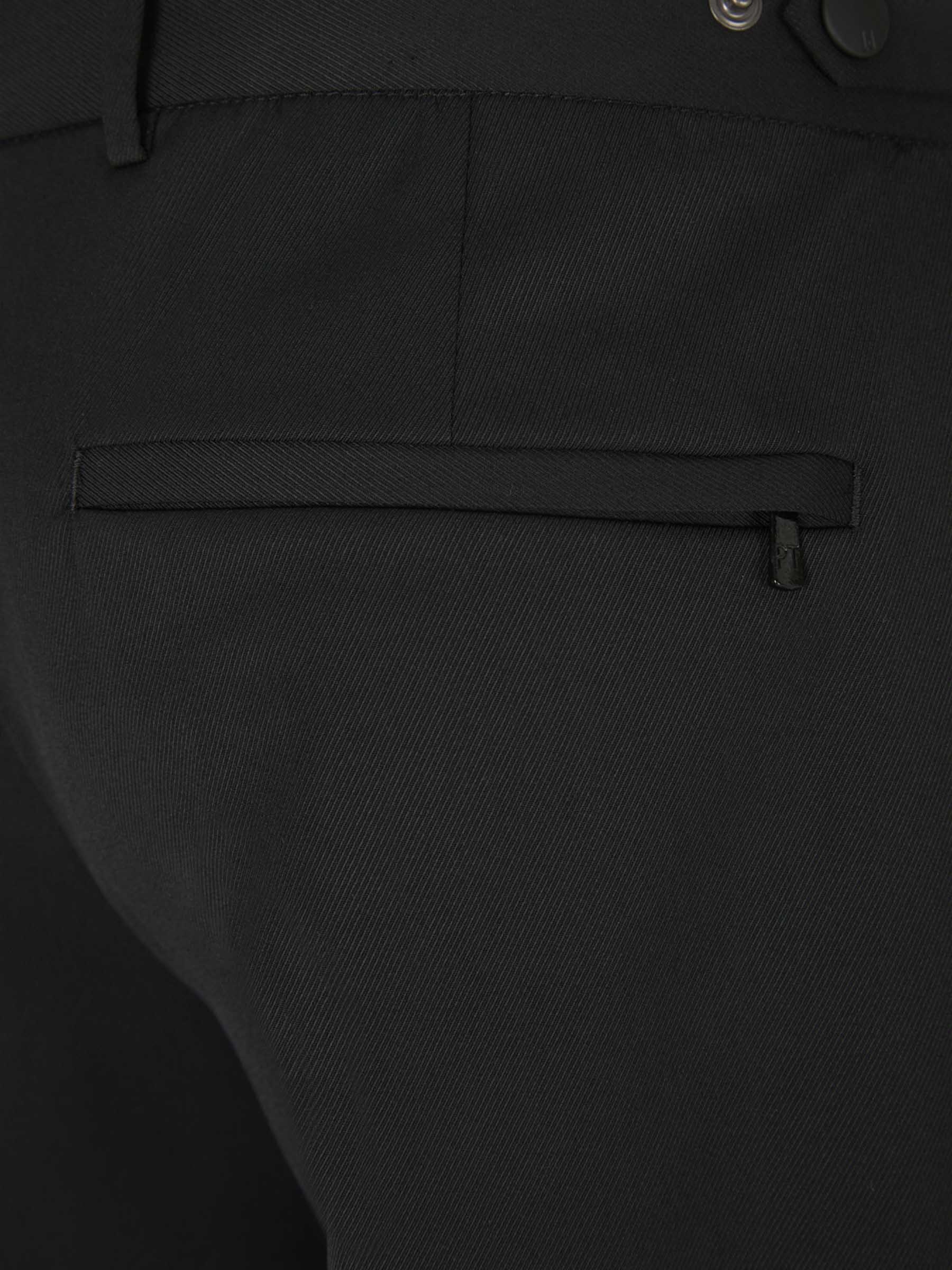 Pt01 Multi-pocket Casual Pants In Black