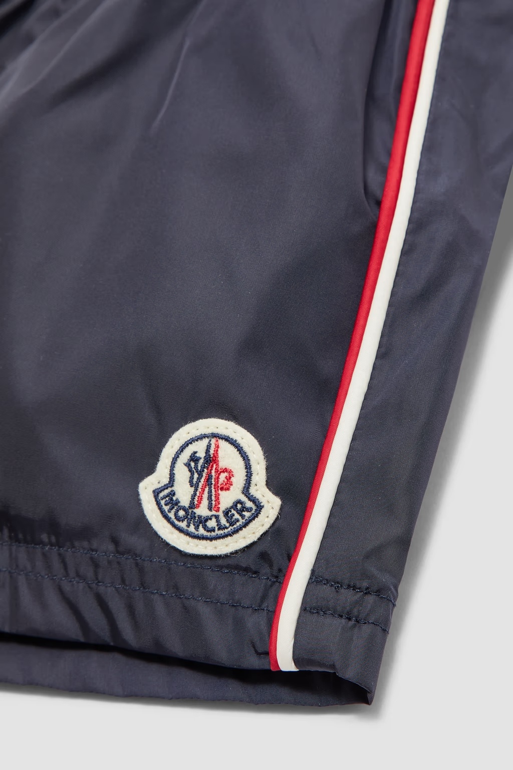 Moncler Elastic Waist Shorts In Blue