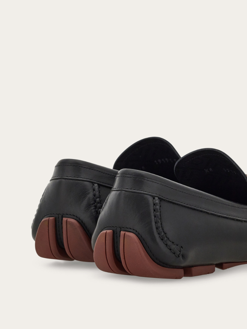 Ferragamo Gancini Ornamented Driver Loafers In Black