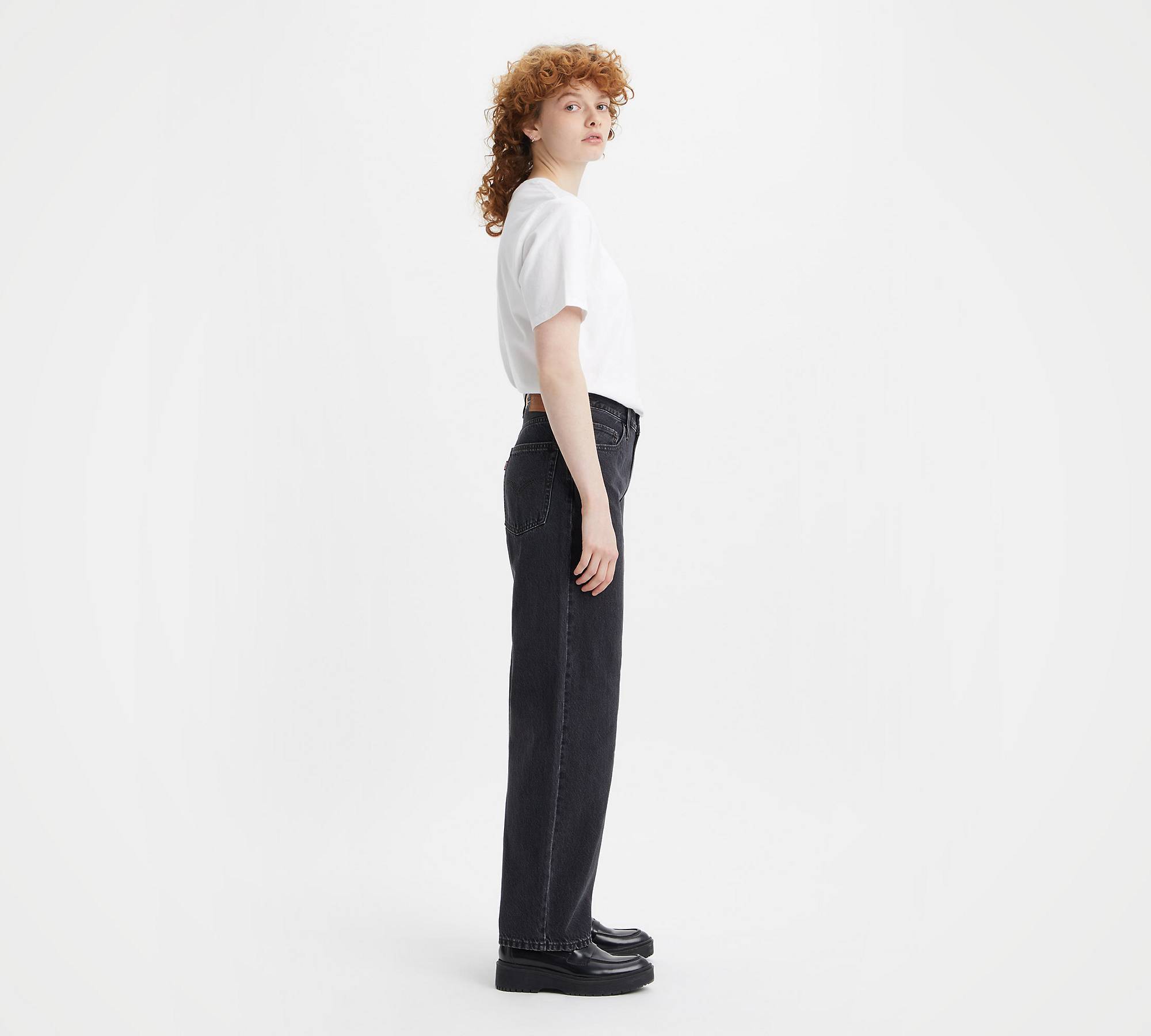 Shop Levi's Mid-rise Straight-leg Jeans In Black