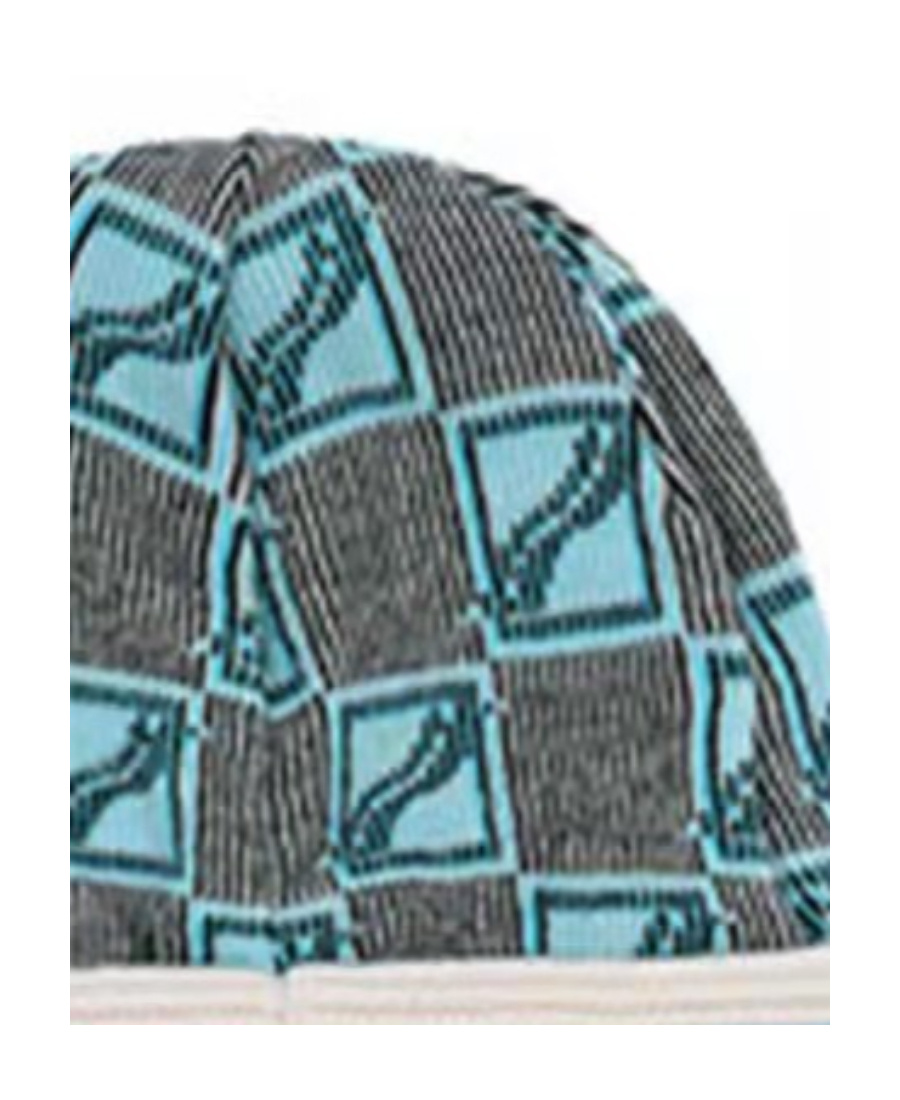 We11 Done Logo Trimmed Hat In Multicolor