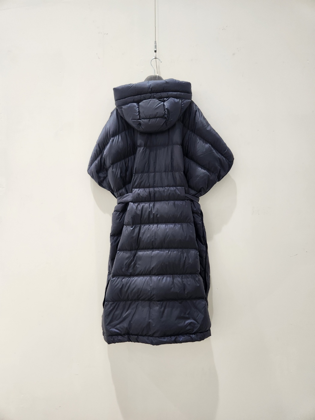 Max Mara Long-sleeved Cape In Black