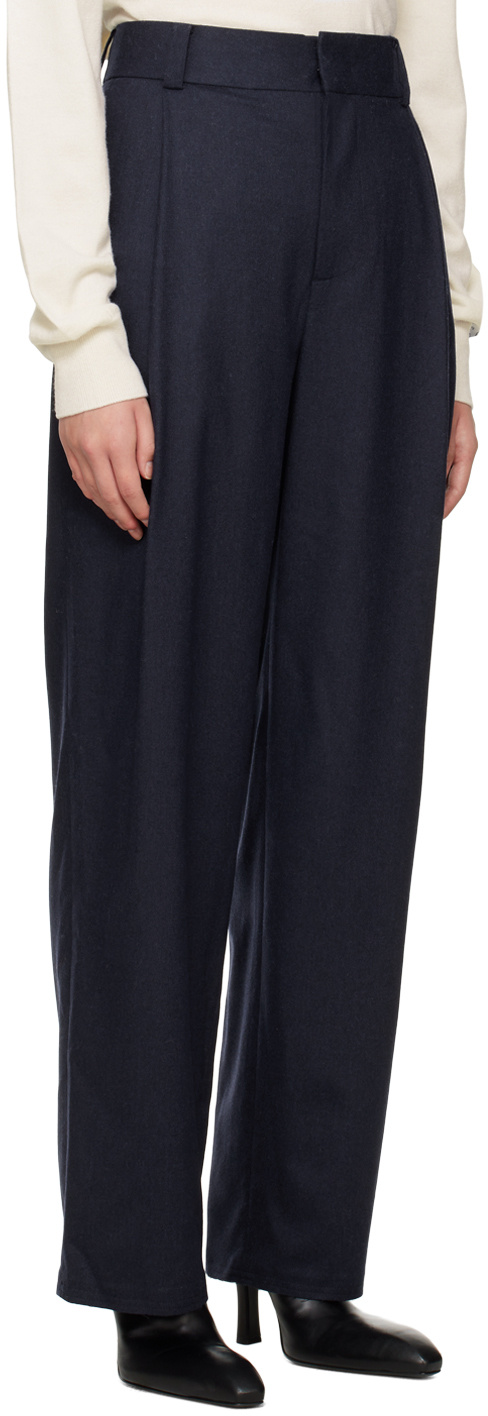 We11 Done Logo Casual Pants In Black