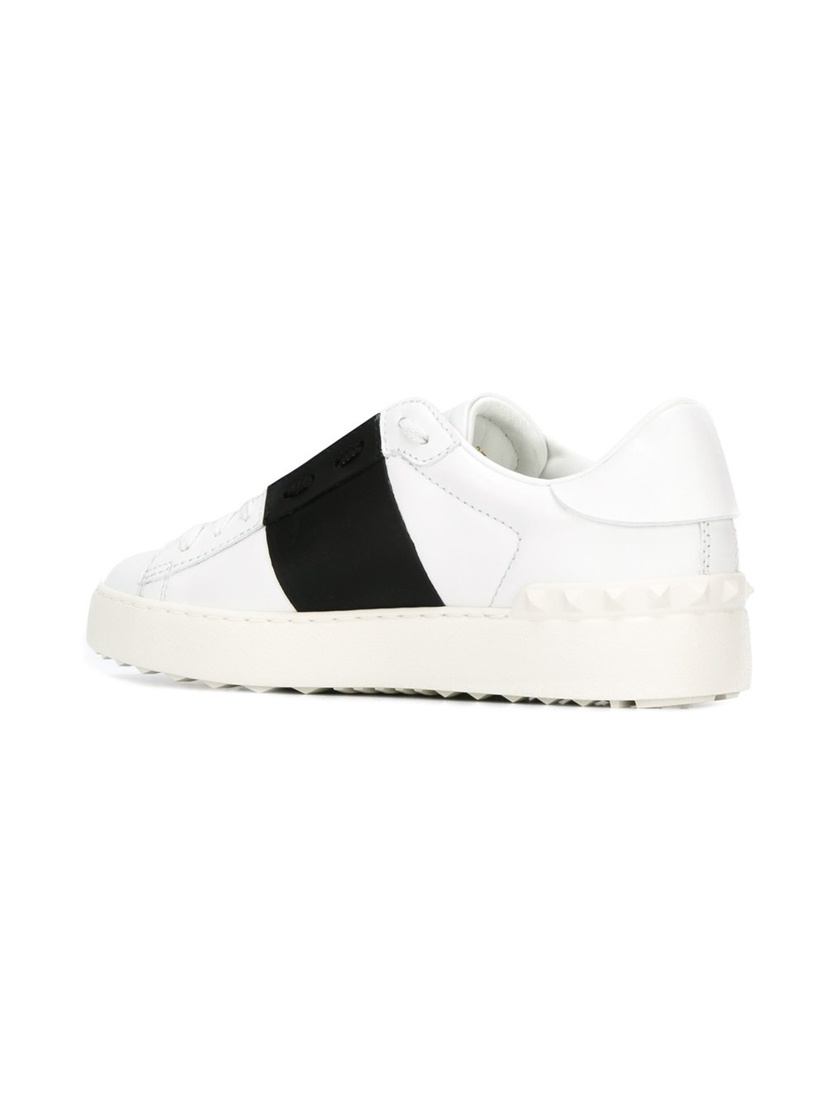 Valentino Rockstud Untitled Sneakers In White