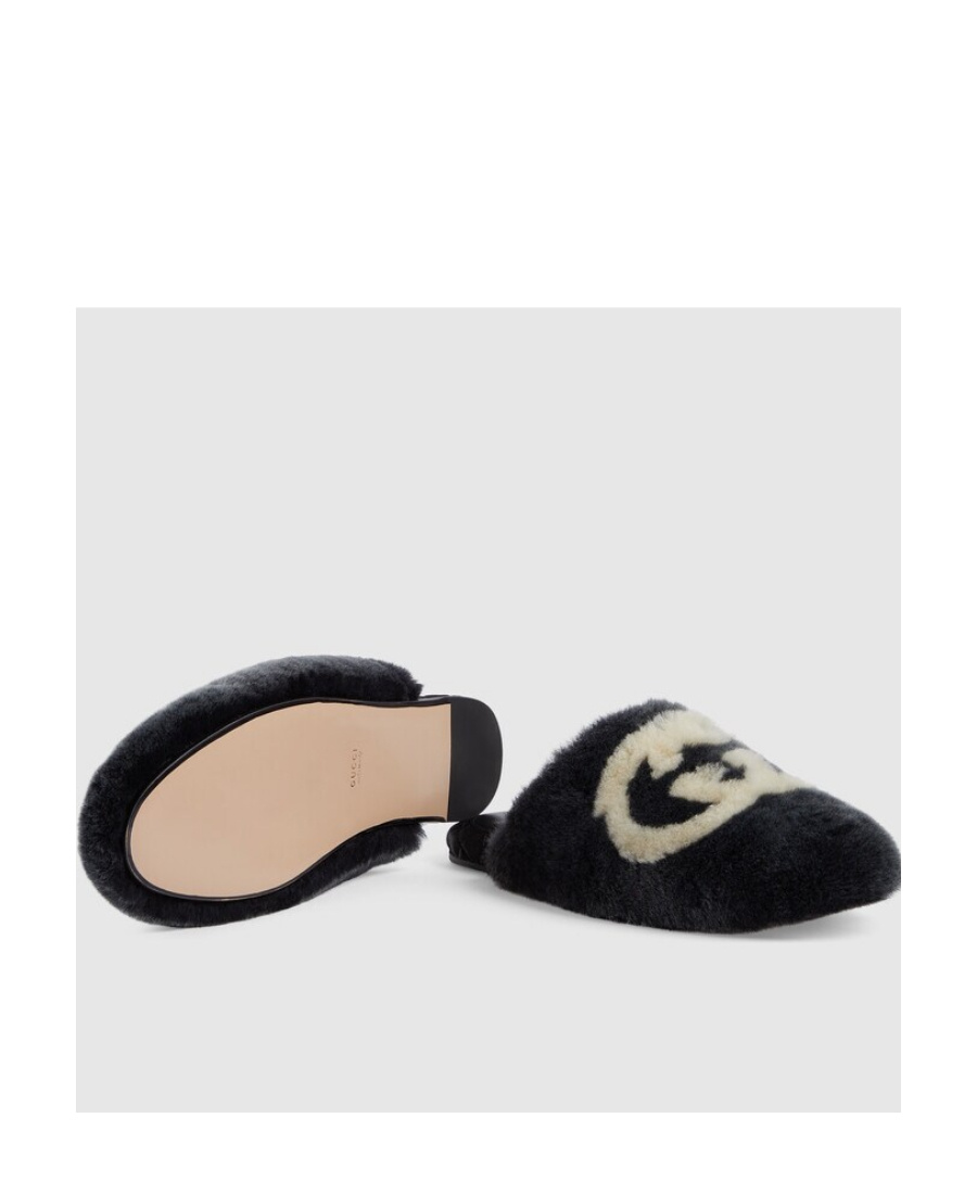 Gucci Interlocking G Faux-fur Slippers In Black