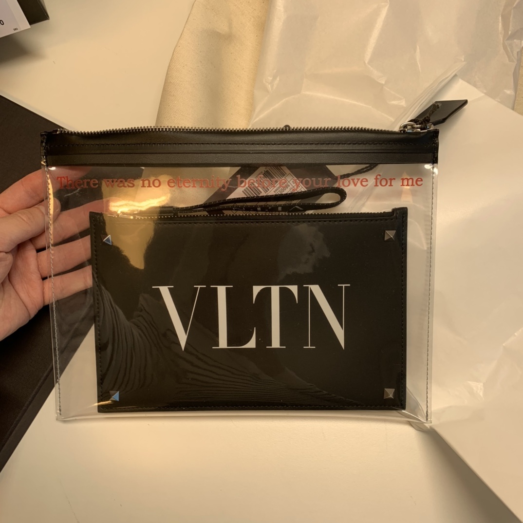Valentino Vltn Logo Leather Pouch In Black