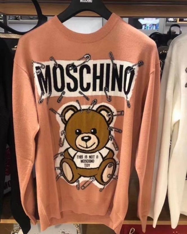 Moschino Logo Sweater In Pink