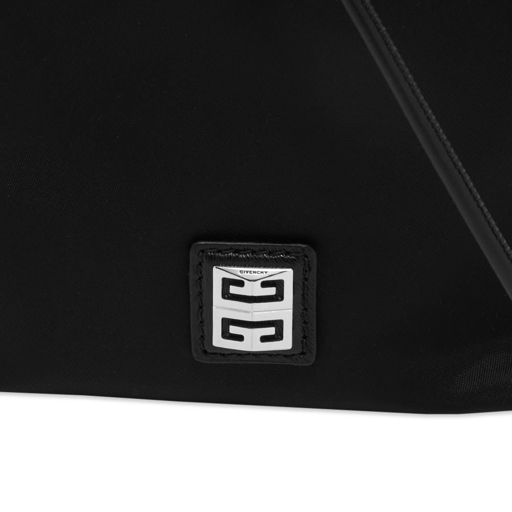 Givenchy Logo-plaque Messenger Bag In Black