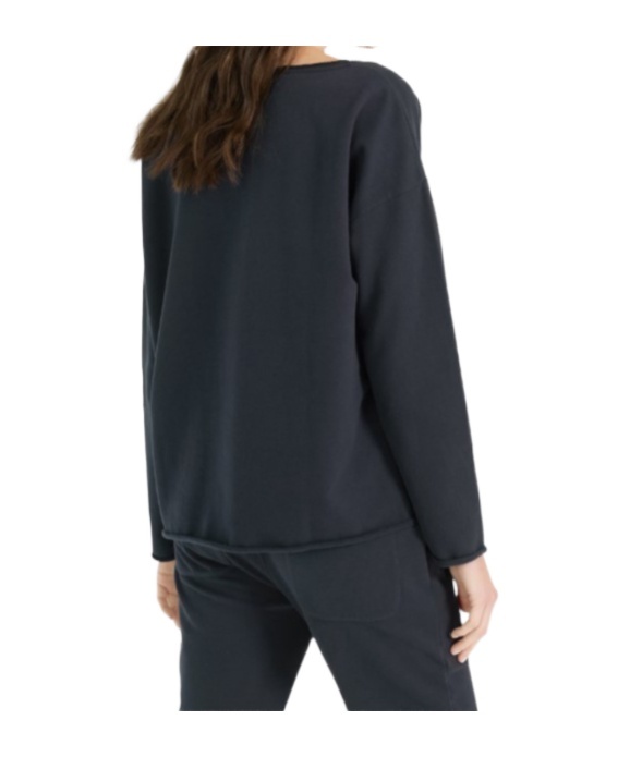 Juvia Long-sleeved Knitted T-shirt In Black