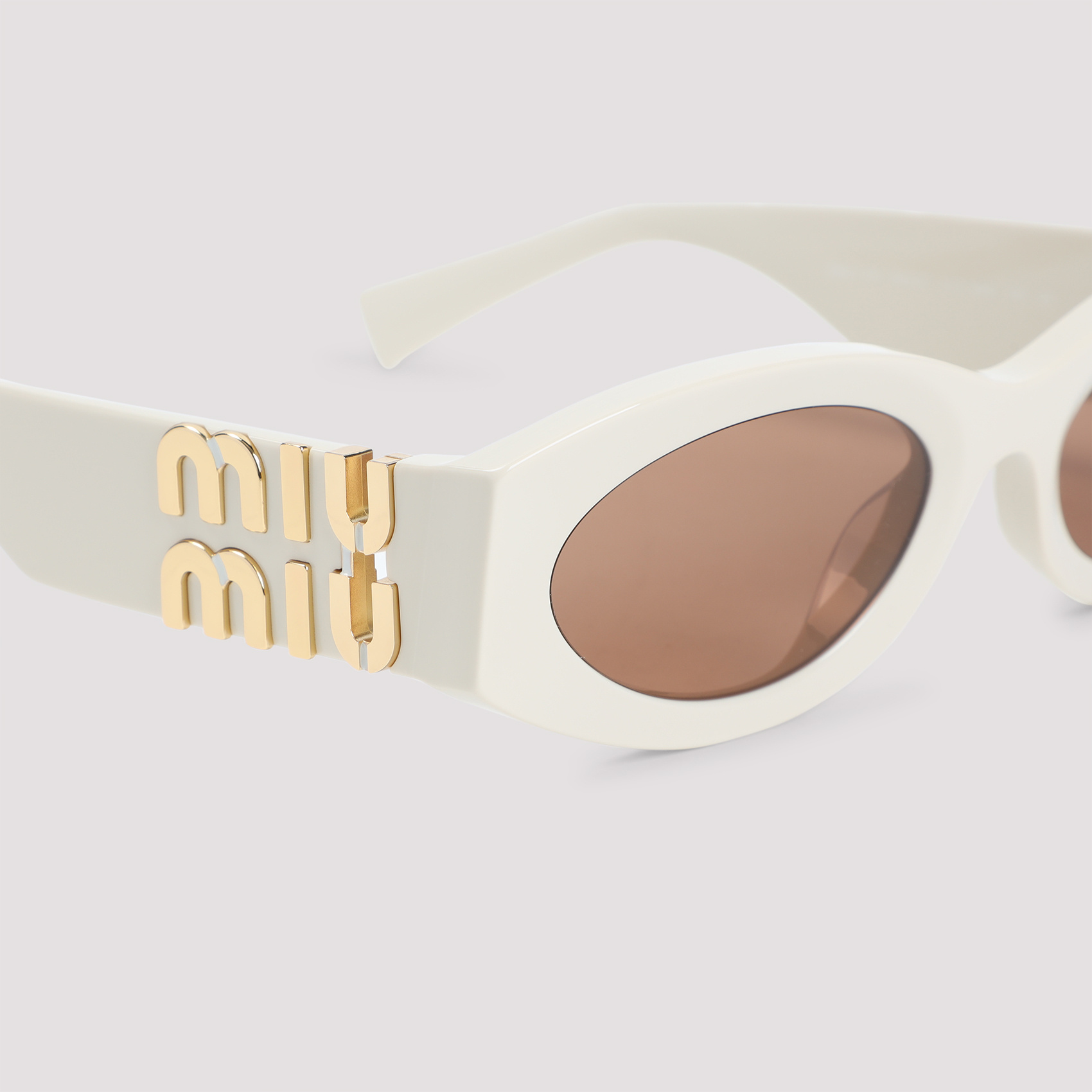 Miu Miu Glimpse Oval Sunglasses In White
