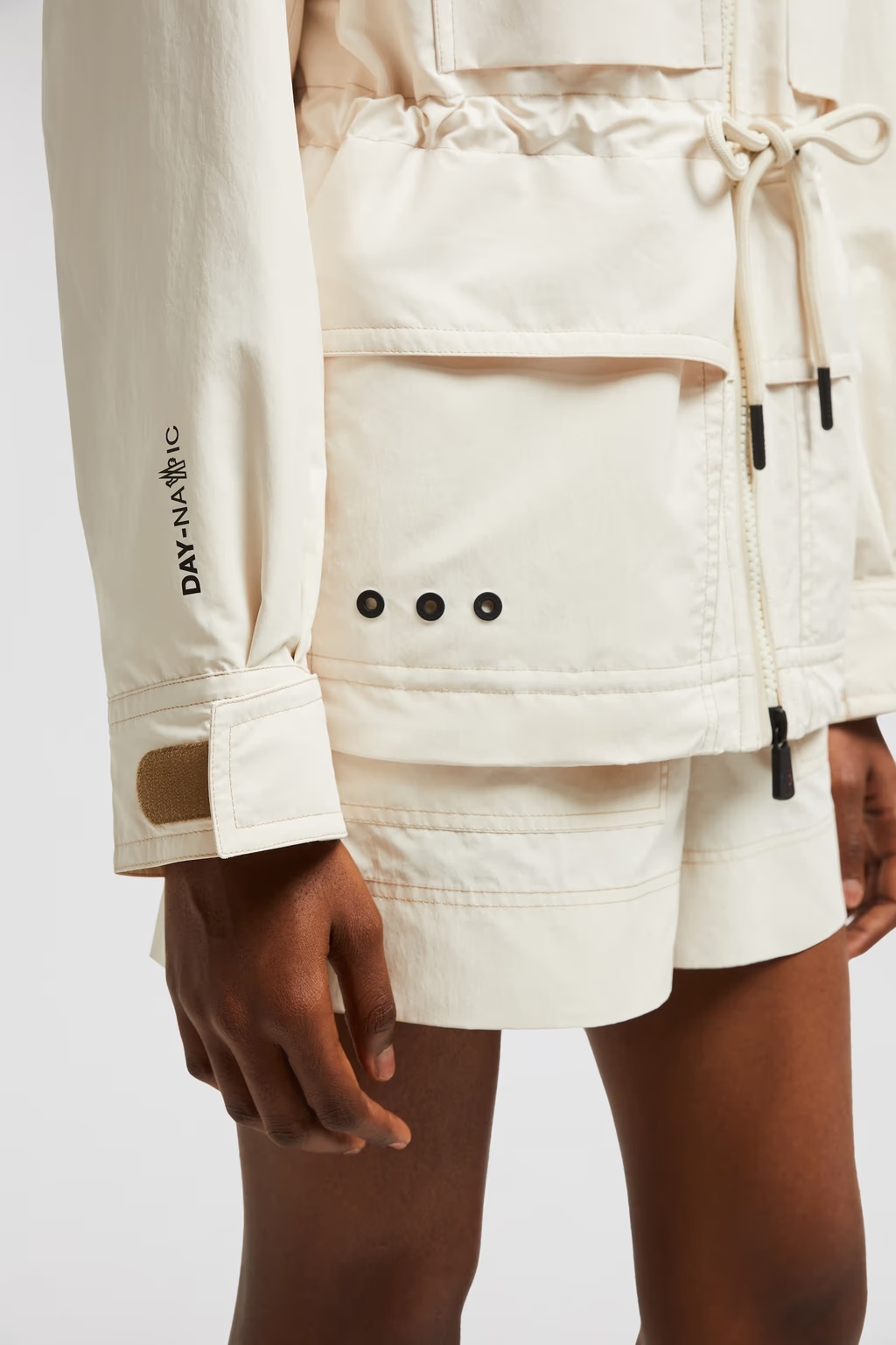 Moncler Nimba Hooded Field Down Jacket White In Nude