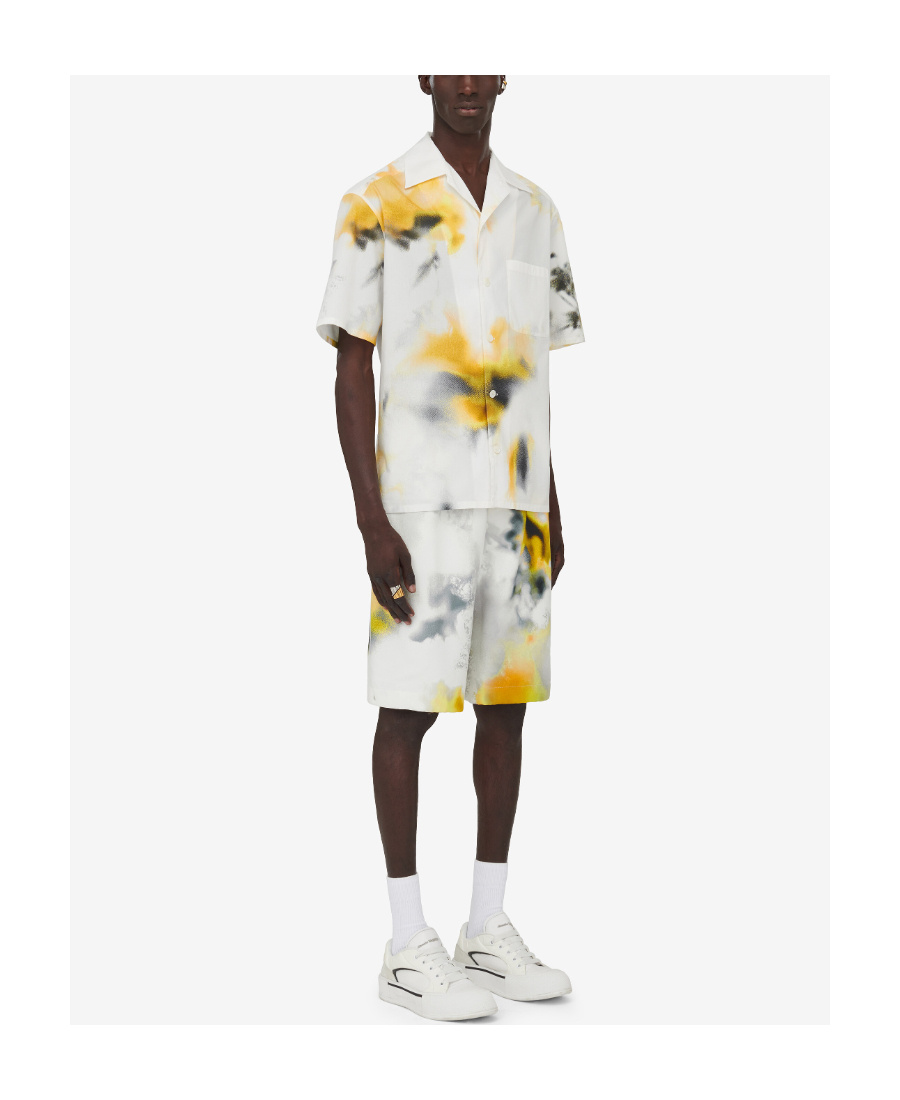 Alexander Mcqueen Abstract-printed Knee-length Bermuda Shorts In Yellow