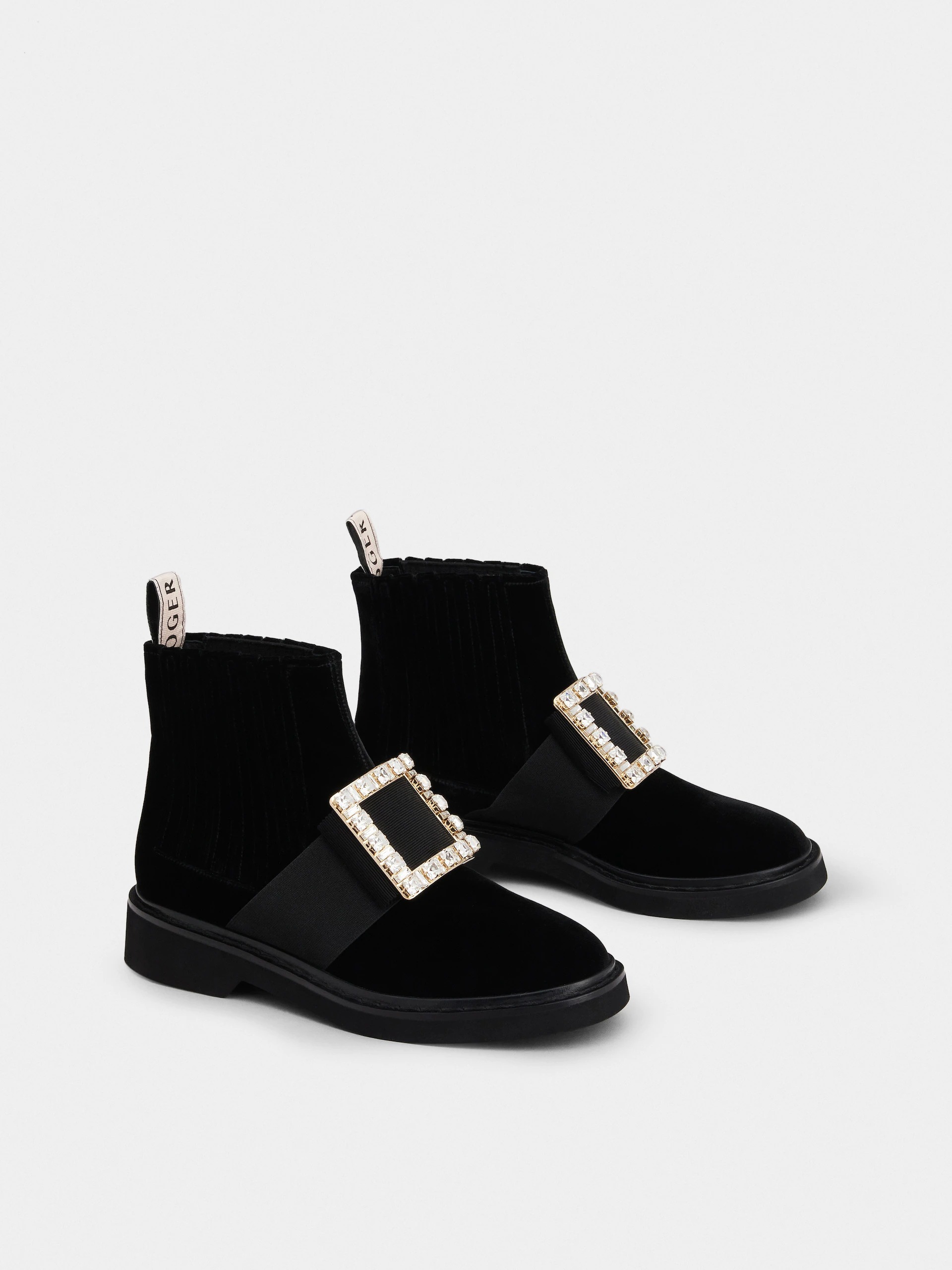 Roger Vivier Drill Button Ankle Boots In Black