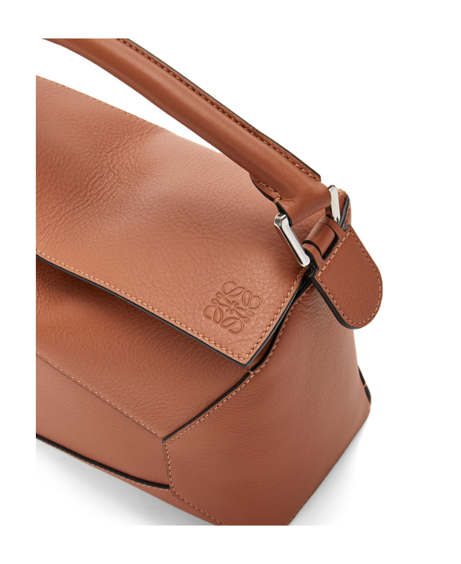 Loewe Small Puzzle Edge Leather Shoulder Bag In Brown