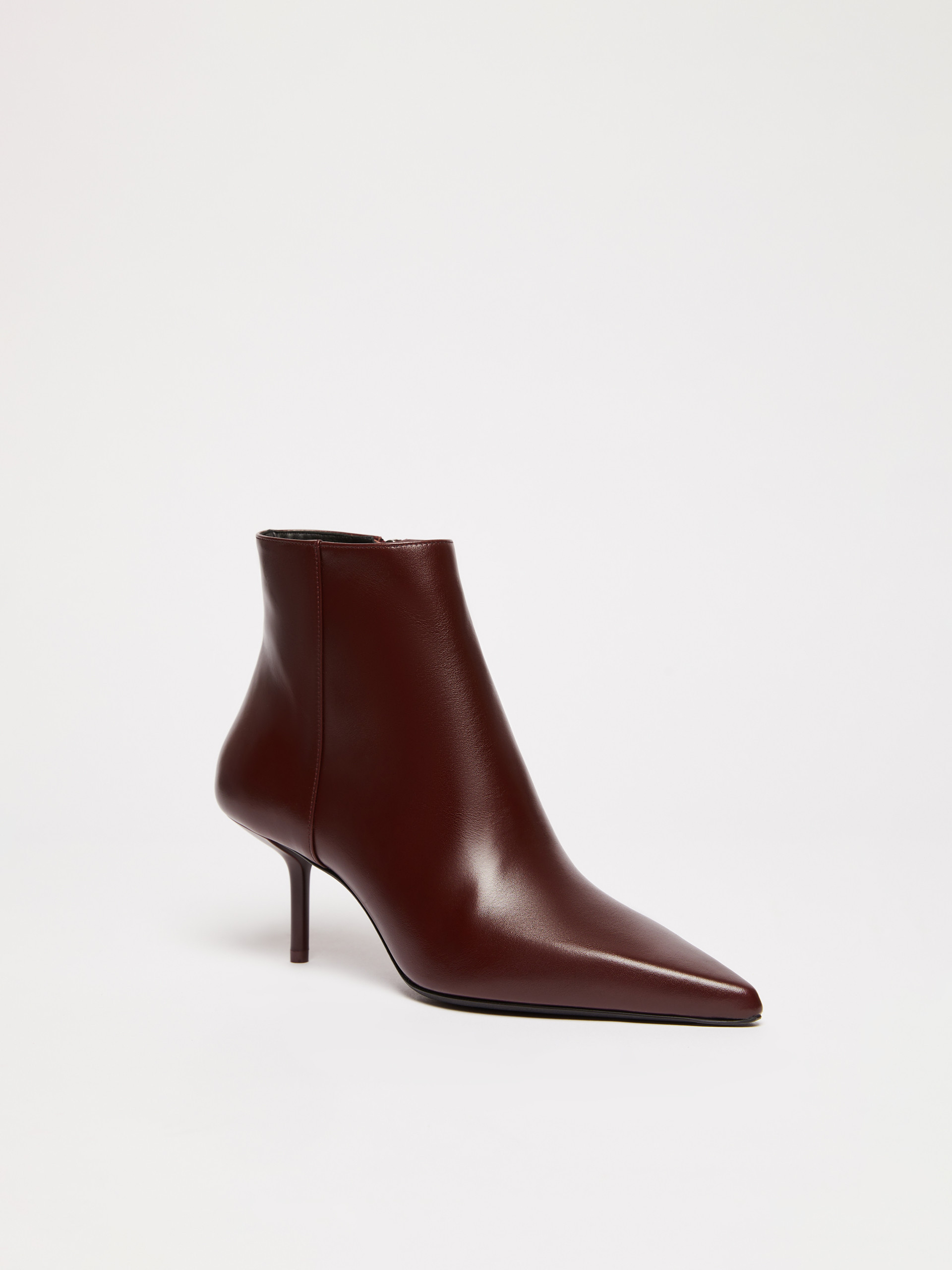 Max Mara Leather Ankle Boots With Zip In Red