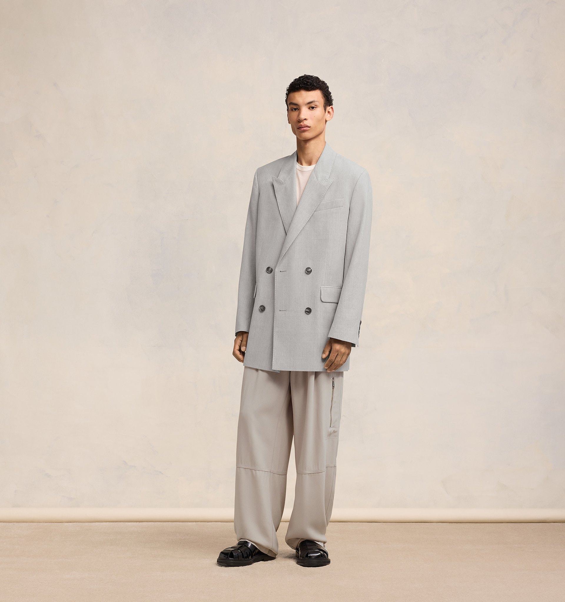 Ami Alexandre Mattiussi Ami Double-breasted Buttoned Blazer In Gray