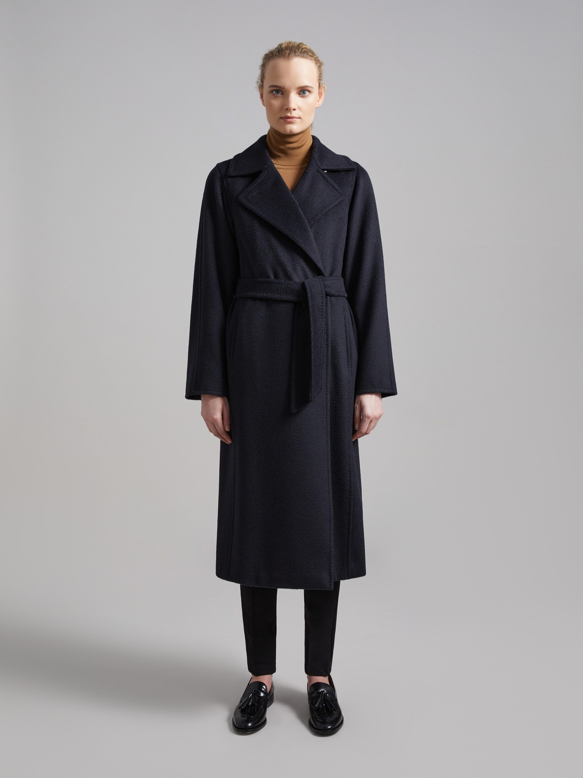 Max Mara Collared Belted Coat In Black