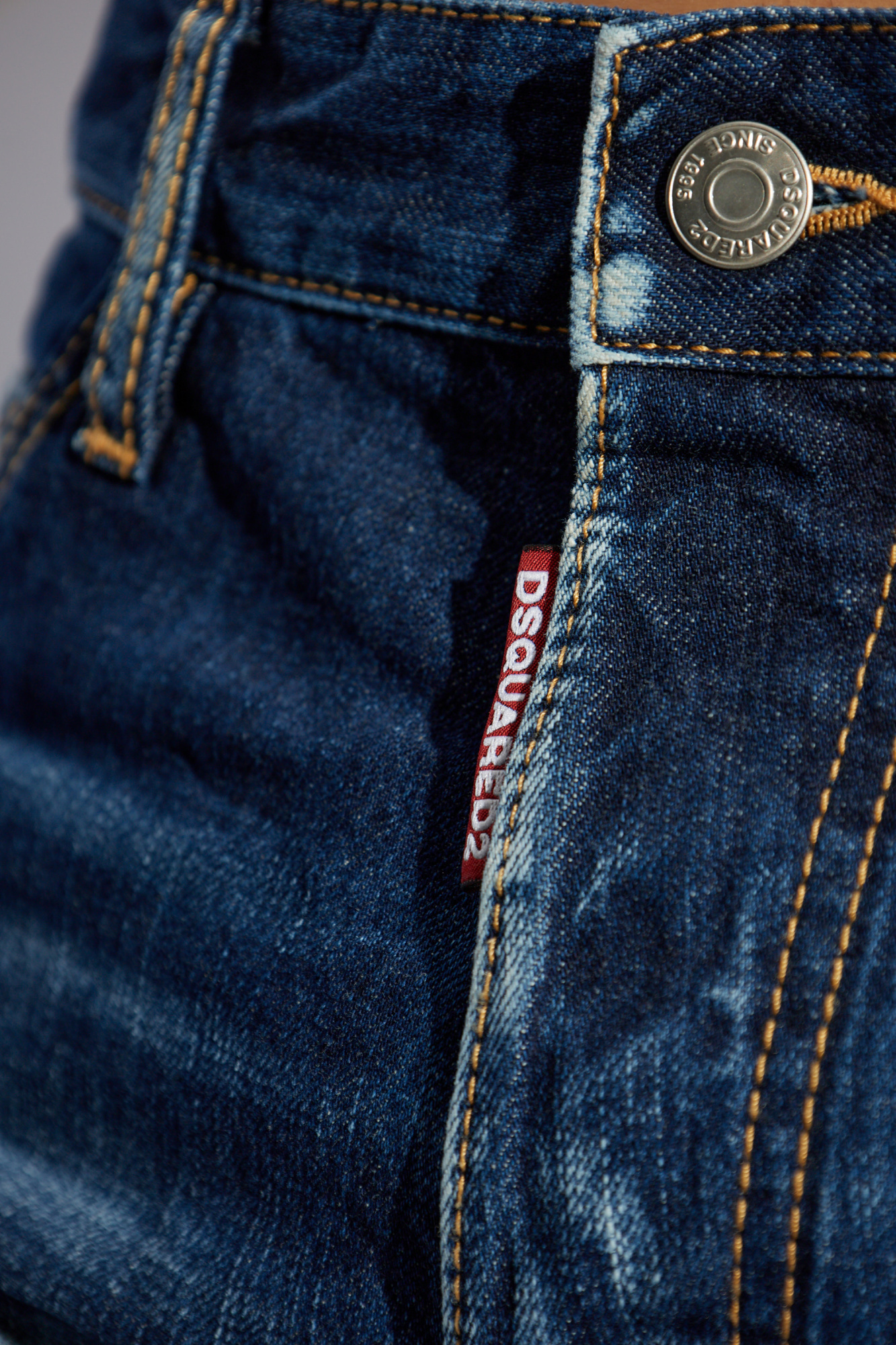 Dsquared2 Jeans With Maxi Logo Tag In Blue