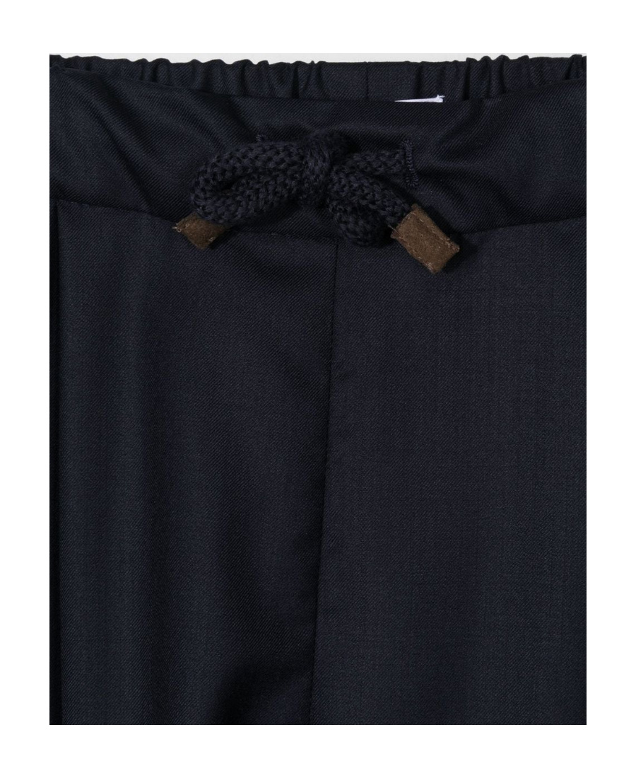 Brunello Cucinelli Mid-rise Slim-cut Trousers In Black