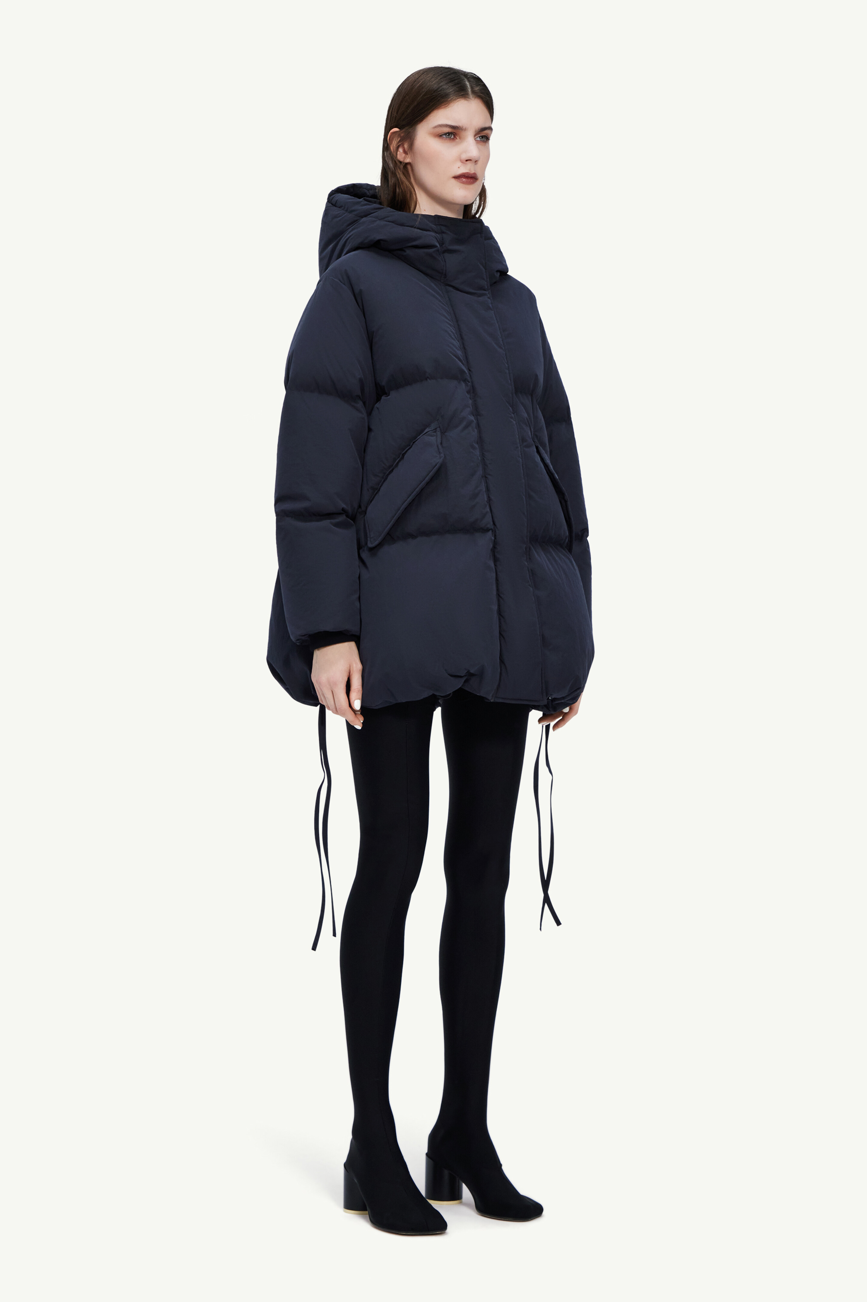 Mm6 Maison Margiela Zip-up Hooded Padded Down Jacket In Black