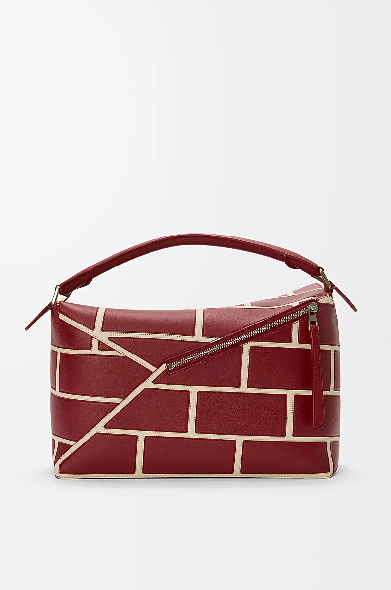 Loewe Large Puzzle Edge Shoulder Bag In Burgundy