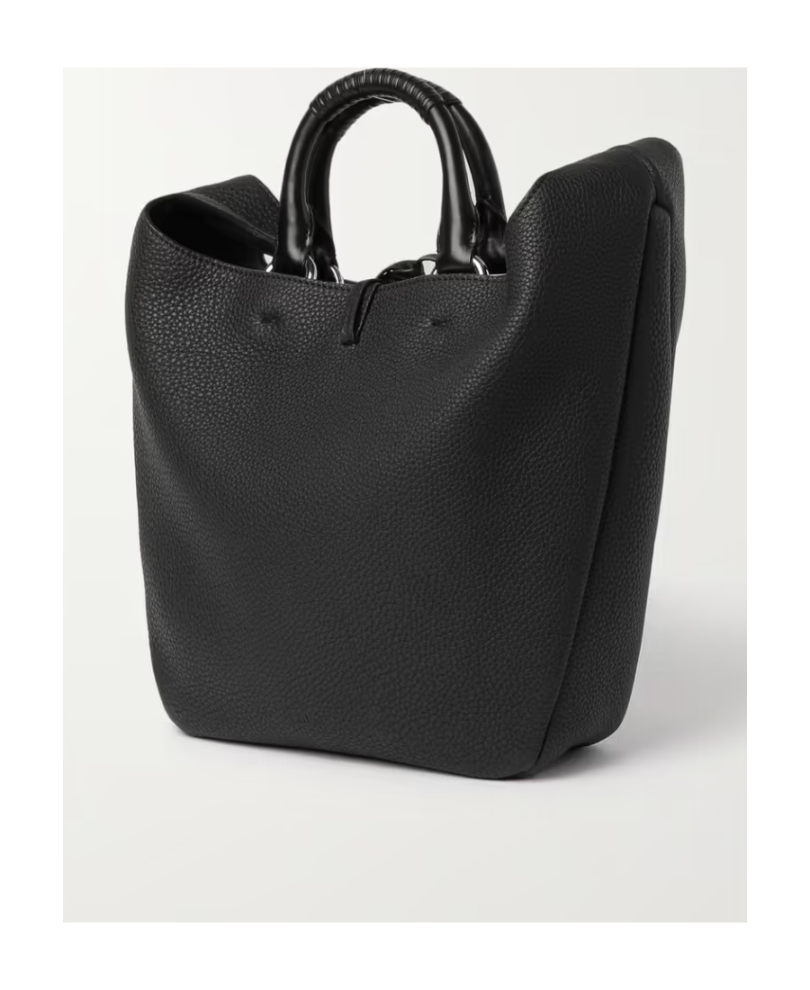 Chloé Textured Shoulder Bag In Black