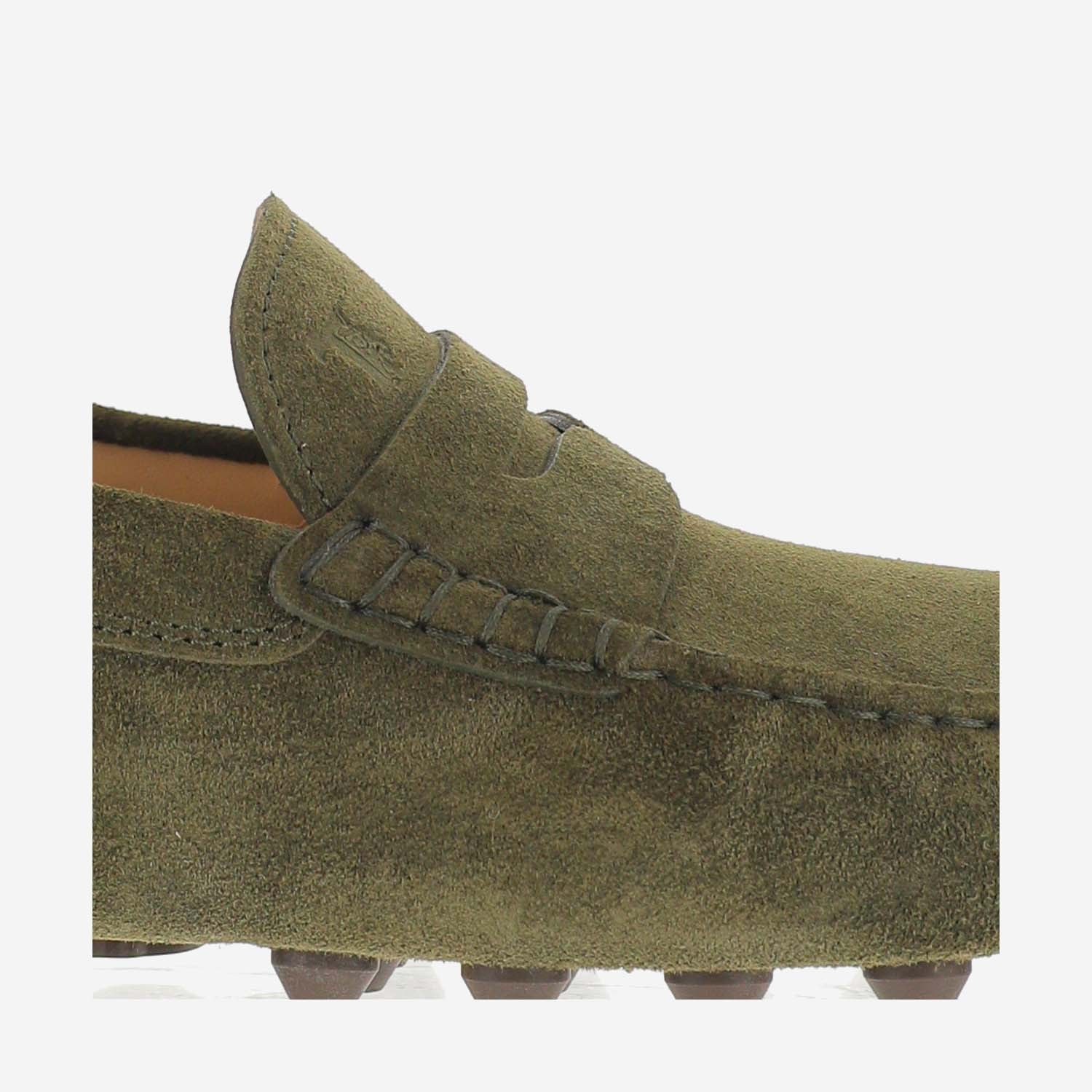 Tod's Gommino Suede Driving Loafers In Green